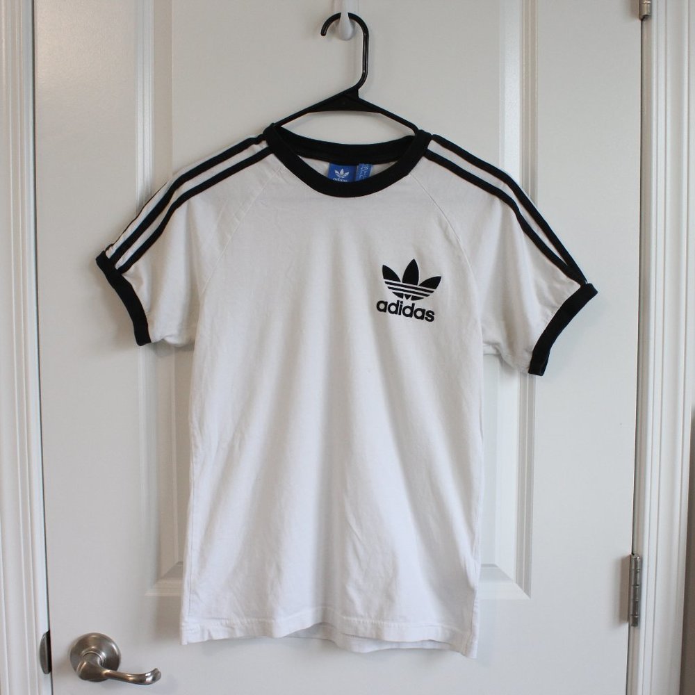 ADIDAS 3 STRIPES CALIFORNIA BLACK WHITE T SHIRT